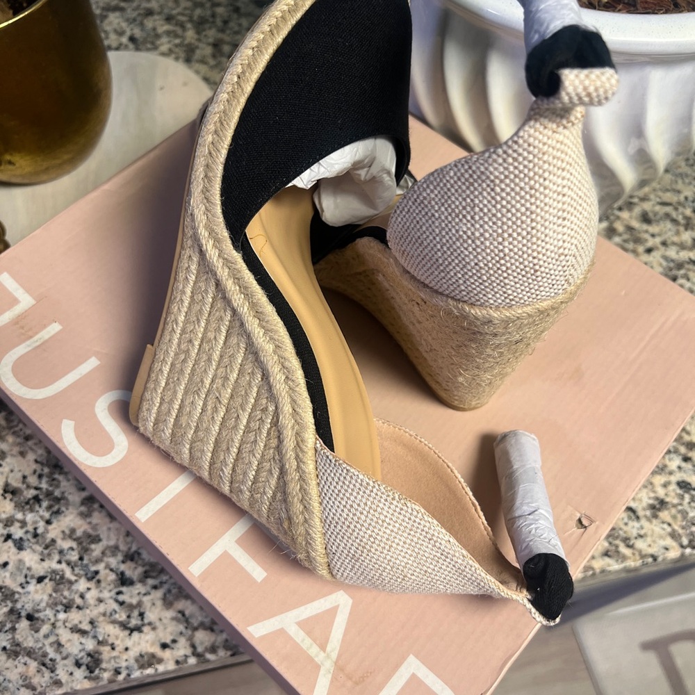 Elegant Black and Cream Wedge Shoes with Ankle Strap